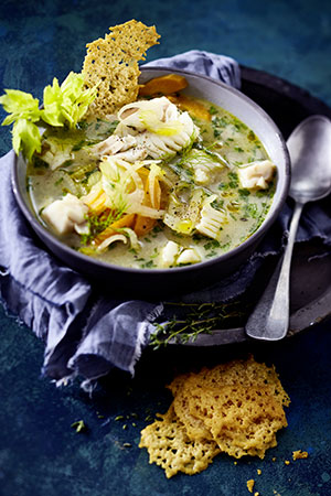 iglo_zitrone_fischsuppe_mit_parmesanchips