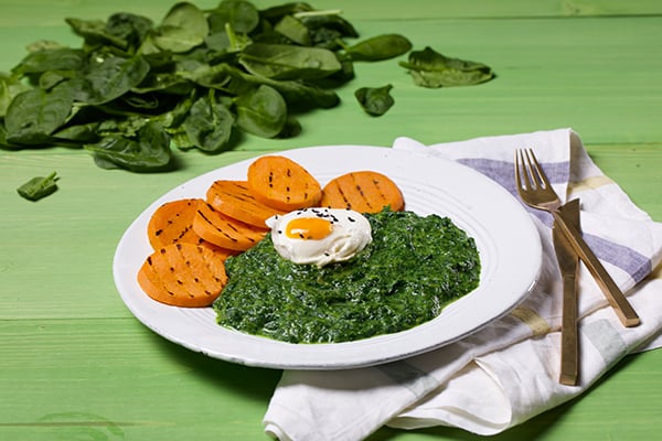 Rahmspinat_pochiertes_Ei