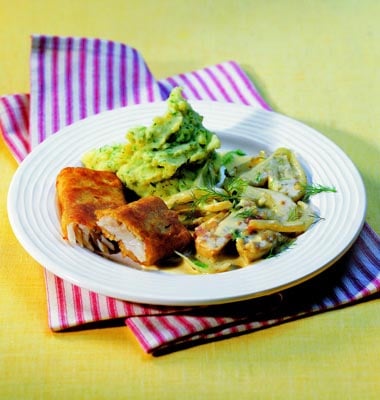 Goldknusperfilet mit Fenchel