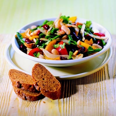 Scharfer Bohnen Mango Salat