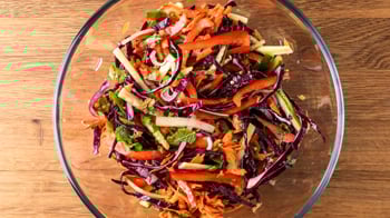 Backfisch mit Thai-Salat & Süß-Sauer-Dressing Step 16