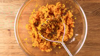 Schlemmer-Filet mit gerösteten Kürbis-Stampf & Topping Step 12