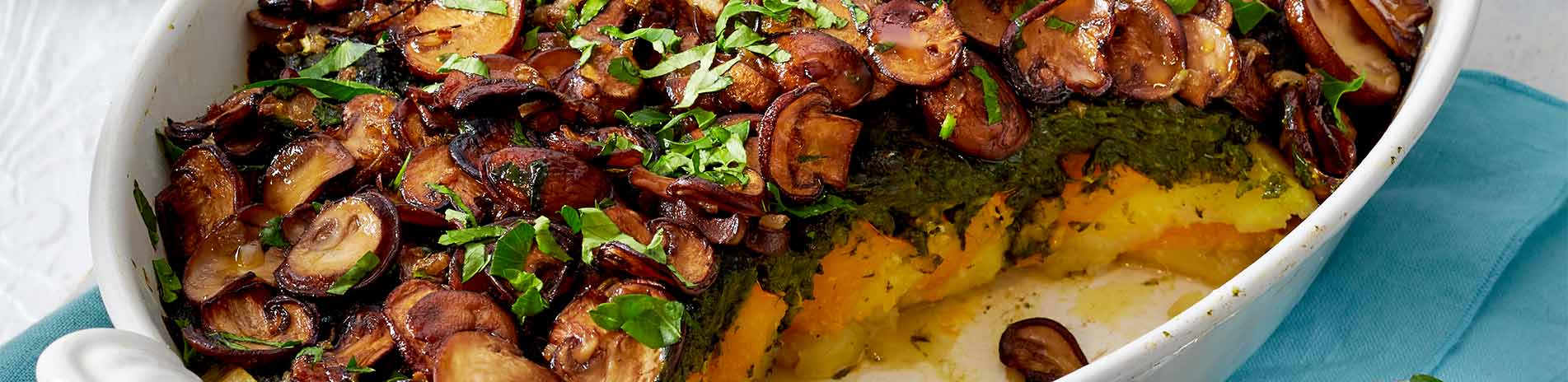 veganer Spinat-Kürbis-Auflauf mit Champignons