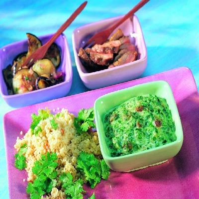 couscous mit suessem spinat