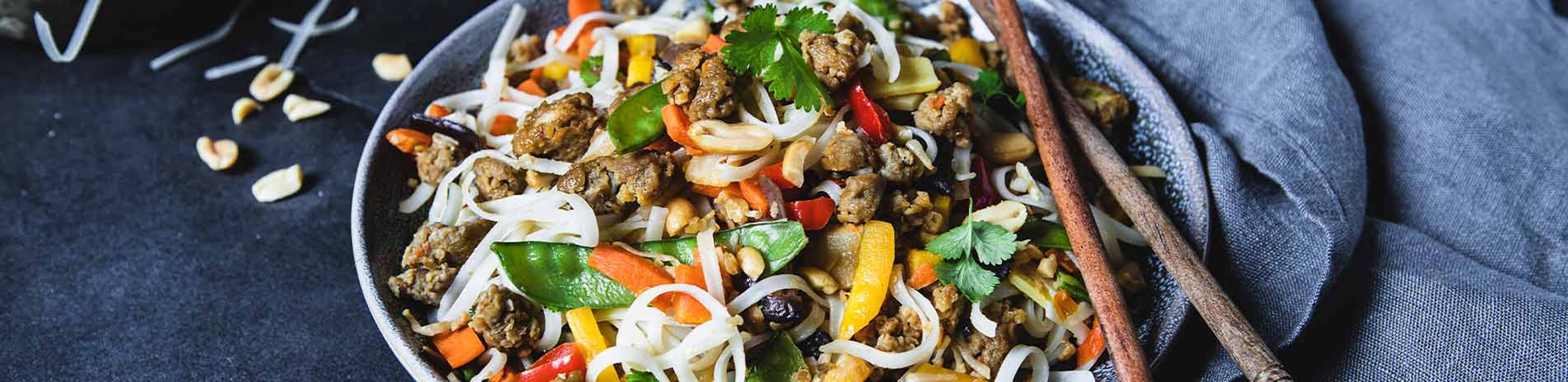 rainbow-pad-thai-header.jpg